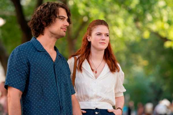 THE TIME TRAVELER'S WIFE - Su Sky e NOW da stasera una storia d'amore senza tempo, con Rose Leslie e Theo James