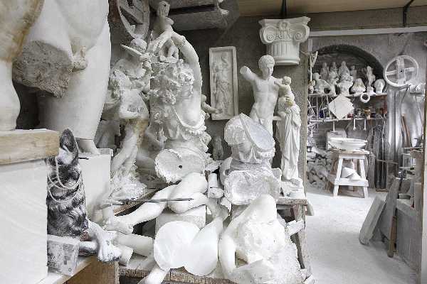 Tre giorni di iniziative con le “eccellenze in bianco” di Volterra
