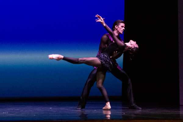 Torna in scena “Le relazioni pericolose”, la coreografia di Davide Bombana con il Corpo di ballo, l’Orchestra e il Coro della Fodazione Teatro Massimo