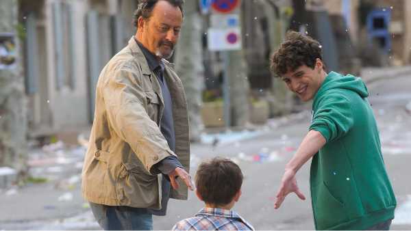 Stasera in TV: "Un'estate in Provenza" per una serata in famiglia - Con Jean Reno e Anna Galiena