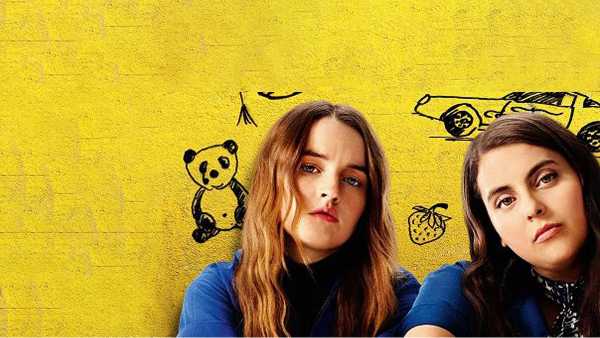Stasera in TV: "La rivincita delle sfigate" - Con Beanie Feldstein, Kaitlyn Dever e Billie Lourd