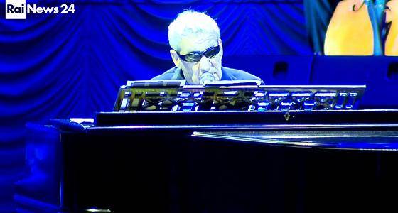Stasera in TV: Ritratti d'autori: Paolo Conte, sotto le stelle del jazz - Su Rainews24 con Fausto Pellegrini tra note e aneddoti