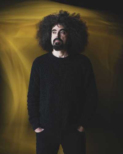 FLOWERS FESTIVAL - Stasera protagonista CAPAREZZA