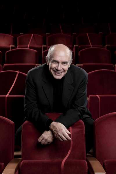 CAMPANIA TEATRO FESTIVAL: Sport Opera con Letteratura e salti mortali di Raffaele La Capria, Elio De Capitani legge Barabamborbòn di Diego De Silva