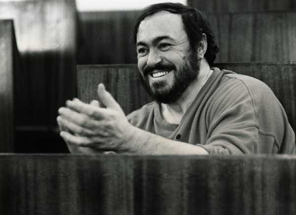 A LUCIANO PAVAROTTI la stella sulla Walk of Fame di Hollywood