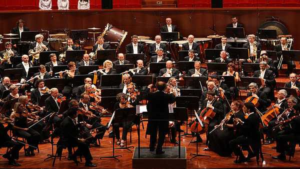 1600x900_1583939764859_orchestra_20rai - PuntoZip - La cultura in un piccolo spazio Oggi in TV: L'Orchestra Rai al Rof di Pesaro per due opere e il concerto di chiusura. Le Comte Ory con Juan Diego Flórez in diretta su Radio 3 e il 13 ottobre su Rai 5