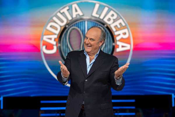 Canale 5: Da oggi Gerry Scotti torna tutti i giorni con "CADUTA LIBERA"
