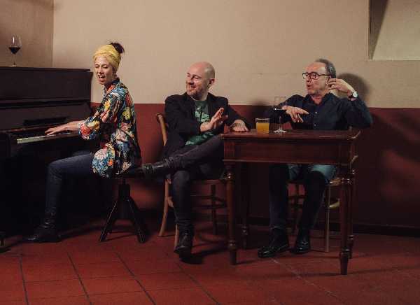 Olivia Trummer Trio domani in concerto al Grey Cat Jazz Festival 2022