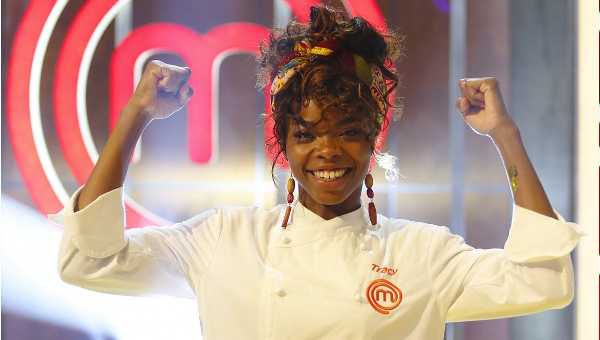 Cibo e comunicazione, tra passioni e parole. Al Caffè della Versiliana la vincitrice di Masterchef11 Tracy e il ‘gastronauta’ Davide Paolini
