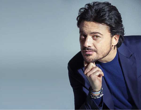 Vittorio Grigolo canta al Teatro di Verdura per la Stagione estiva del Teatro Massimo. A dirigere l’Orchestra la trascinante energia di Daniel Oren