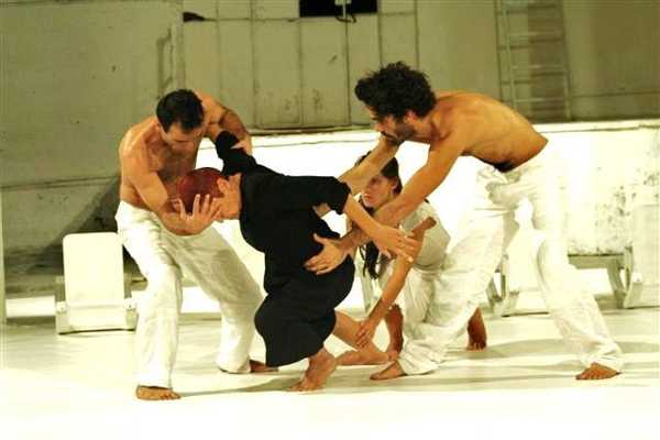 CORPOGRAFIE: dal 1° al 18 settembre a Pescara Danza e Audiovisivi a confronto