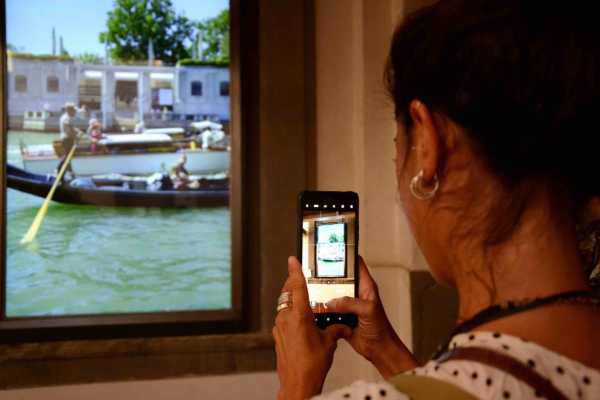 Una finestra virtuale tra Firenze e il Canal Grande: al Museo Marino Marini arriva “Art Gate”l’installazione del collettivo internazionale Anotherview