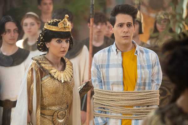 In prima tv su Sky Cinema e NOW stasera "Me Contro Te Il Film - Persi nel tempo"