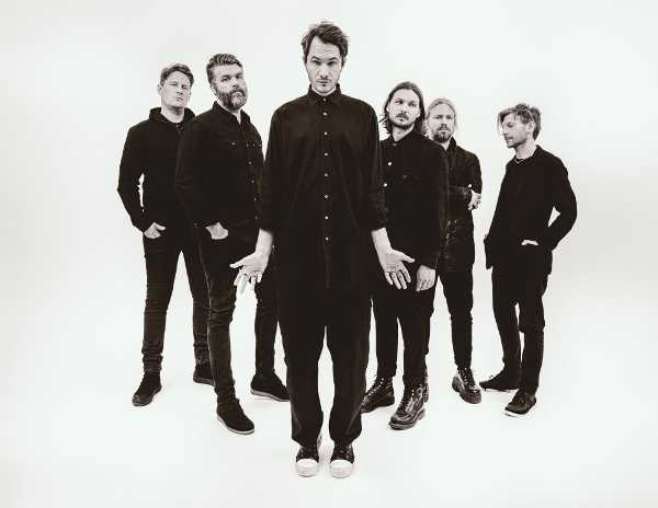 EDITORS in concerto il 20 ottobre al Fabrique a Milano e il 21 all'UNIPOL Arena a Bologna con il nuovo album "EBM"