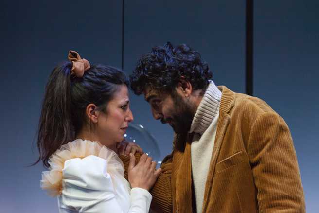 Argot Studio - CON LACRIME ELETTRICHE spettacolo diretto da Alessandro Maggi