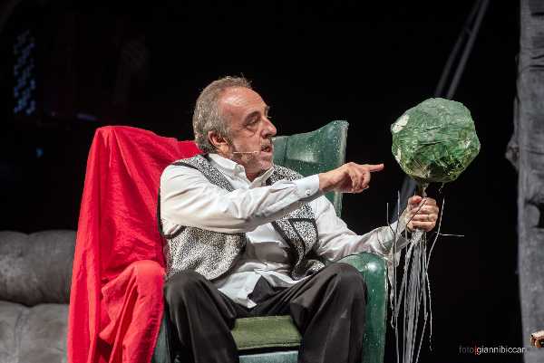 Silvio Orlando in "La vita davanti a sé" al Teatro Puccini di Firenze
