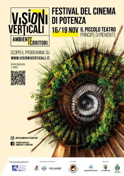 Si terrà dal 16 al 19 novembre la IV edizione di Visioni Verticali - Festival del Cinema di Potenza. Ideata dall’associazione Polimeri, la manifestazione quest’anno presenta un’edizione speciale, “Visioni Verticali – Ambiente e Territori”, organizzata insieme al Centro di Geomorfologia Integrata per l’area del Mediterraneo (CGIAM). Il festival si svolgerà presso il Piccolo Teatro al Principe di Piemonte di Potenza, che fa parte del complesso di edifici del nuovo Centro Sperimentale delle Arti Mediterranee (CeSAM), Accademia fondata dal CGIAM. Visioni Verticali nasce dal profondo legame con la propria terra unito alla forte passione per il cinema e il grande desiderio di aprire le porte dei palazzi alla cultura. Il festival vuole esplorare il nuovo cinema italiano e internazionale, con uno sguardo rivolto alle creazioni artistiche locali, alla sperimentazione dei linguaggi audiovisivi e alle produzioni indipendenti. Protagonista indiscusso di questa edizione speciale sarà l’ambiente, osservato attraverso la macchina da presa di registi nazionali ed internazionali. L’obiettivo del festival è valorizzare il territorio lucano celebrandone i suoi talenti in ambito cinematografico e facendo emergere il potenziale di questa terra. Visioni Verticali vuole portare all’attenzione degli spettatori cortometraggi, lungometraggi e documentari che intendono sensibilizzare alle tematiche ambientali, alla tutela e alla valorizzazione del patrimonio naturale, paesaggistico, storico, archeologico, monumentale ed antropico del nostro pianeta, nonché contribuire a una crescita intelligente, sostenibile e inclusiva dei territori in cui viviamo. Numerosi gli appuntamenti e gli ospiti che si alterneranno sul palco del Piccolo Teatro del Principe di Piemonte. Tra questi, Rocco Papaleo che terrà il 16 novembre una masterclass di recitazione e un talk con Luca Curto e Lucia Varasano per presentare il documentario Sentieri di Ferro. Sempre nello stesso giorno, Marcello Foti e Giancarlo Giannini terranno la cerimonia di presentazione del festival e dell’Accademia CESAM. Non mancheranno altre interessanti masterclass che vedranno protagonisti Nicola Guaglianone per la sceneggiatura (17 novembre) e Luca Ribuoli per la regia (18 novembre). Per i talk, invece, il festival accoglierà Enrico Masi e Alessandra Lancellotti che presenteranno il film Shelter; Silvia Scola e Nicola Ragone per una conversazione dal titolo “Dal Cinema al Videomapping”; Francesca Bianchini e Claudio Falconi, invece, terranno l’incontro “Produzione e piattaforme a confronto". E ancora, l’attore Gabriel Montesi presenterà il film Siccità di Paolo Virzì, la commedia corale che fa i conti con i due anni di confinamento nel cuore di una Roma apocalittica. L’avvocato Gianfranco Rinaldi e i produttori Elisabetta Bruscolini e Giovanni Amico parleranno, invece, delle “Prospettive e opportunità del cinema in Italia”. Da segnalare, inoltre, un omaggio a Pier Paolo Pasolini, nel centenario dalla nascita, inaugurato dalla conversazione tra il giornalista Oreste Lo Pomo e la professoressa Maura Locantore, a cui seguirà la proiezione del film Il Vangelo secondo Matteo e, nel pomeriggio, la performance Straziante meravigliosa bellezza del creato di Rocco Mentissi, con Fabio Pappacena e Francesco Mentissi. Numerose anche le performance teatrali e musicali, tra queste: Cinema d’attore a cura di Ilenia Ginefra, Miriam Cappa e Lorenzo Fantastichini del Centro Sperimentale di Cinematografia; Tratta 11 a cura di Marco Borgarelli; Remix The Cinema a cura di Alberto Casati e Luca Acito. Infine, durante la cerimonia di premiazione sarà assegnato all’attore Giancarlo Giannini il Premio dedicato a Lina Wertmüller, originaria della provincia di Potenza. Questa sera, l'appuntamento è in piazza Sedile a Potenza alle ore 19.30 per la presentazione del festival alla città di Potenza, la proiezione del video mapping, La Figlia di Vlad, del regista Nicola Ragone e l'avvio del contest dei videomaker che gireranno un corto in una settimana.