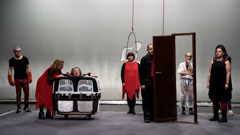 HYBRIS di Rezza e Mastrella debutta a Roma al Teatro Vascello