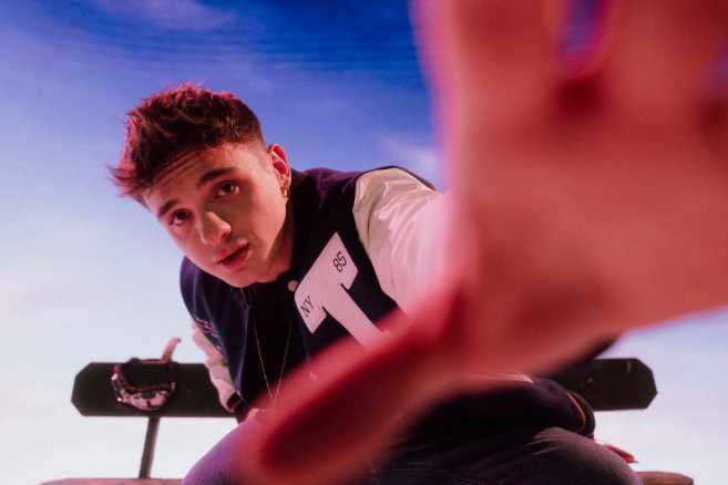 OLLY tra i big in gara nella 73° edizione del FESTIVAL DI SANREMO con l’inedito "POLVERE"