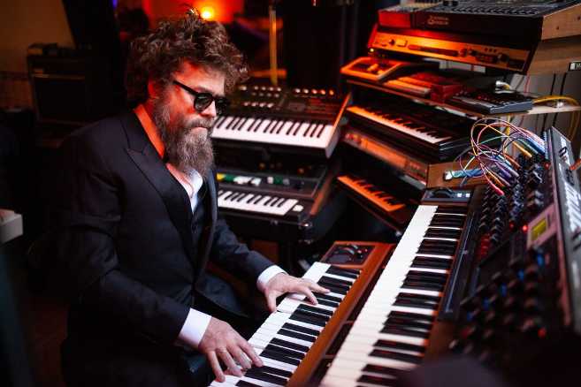 Domenica 4 dicembre gli EXTRALISCIO in concerto al BLUE NOTE di Milano