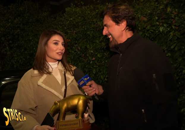 STRISCIA LA NOTIZIA - Tapiro d’Oro a Ilaria D’Amico per il flop del nuovo programma Che C’è Di Nuovo su Raidue