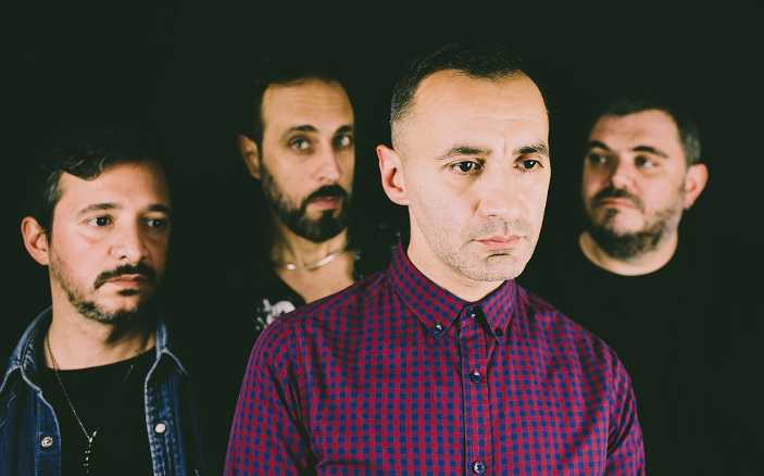 “Che cosa sai di me” feat. Pierpaolo Capovilla è il nuovo singolo della band milanese La Collera