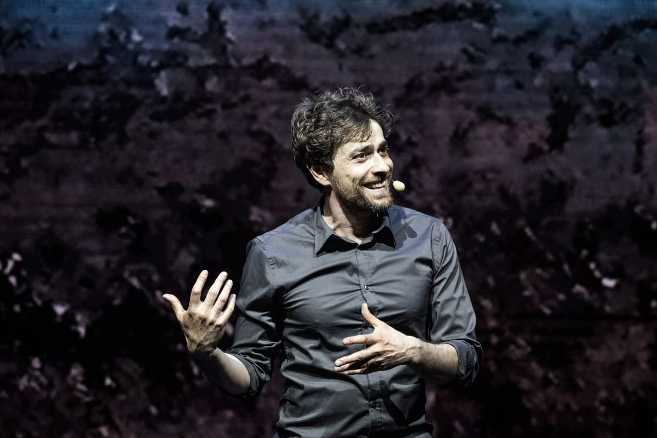 Simone Cristicchi, Veronica Pivetti, Giovanni Scifoni e molti altri al Teatro Artemisio Volonté di Velletri per un 2023 di spettacolo ed eventi