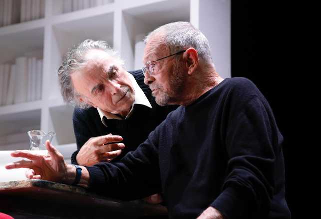 Al Teatro Cucinelli di Solomeo Umberto Orsini e Franco Branciaroli portano in scena "Pour un oui ou pour un non" di Nathalie Sarraute