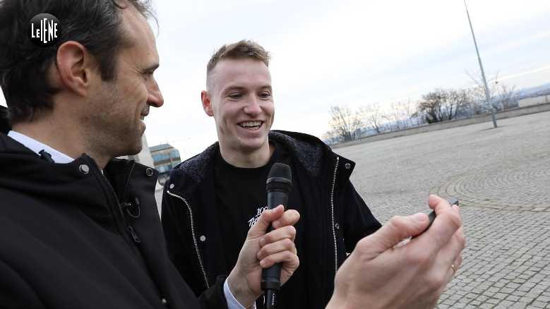 Italia 1 - LE IENE - In esclusiva e per la prima volta dal suo coming out parla Jakub Jankto Italia 1 - LE IENE - In esclusiva e per la prima volta dal suo coming out parla Jakub Jankto