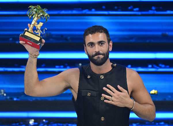 MARCO MENGONI annuncia il gran finale del tour negli stadi 2023 al Circo Massimo di Roma