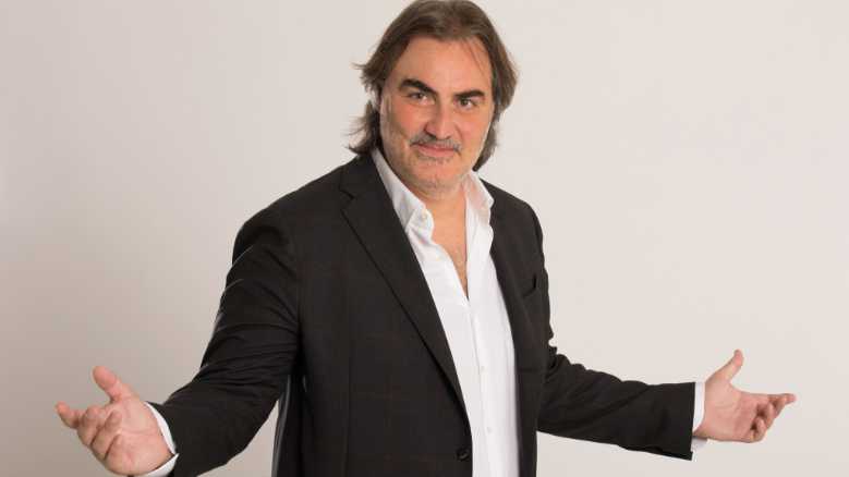 Rai2 - I Jalisse ospiti della puntata a tema Sanremo di TI SEMBRA NORMALE?, il game show condotto da Pierluigi Pardo