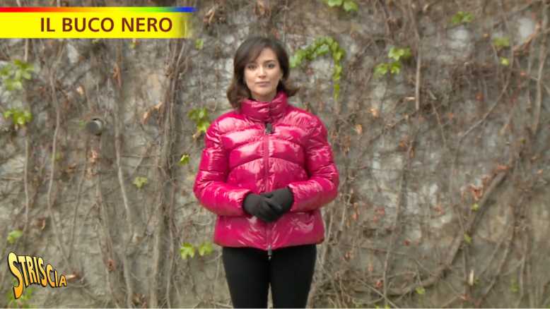 STRISCIA LA NOTIZIA - «Lì dentro siamo dei soldi. È un lager dove succedono cose bruttissime» - Testimonianze shock dal CPR di Palazzo San Gervasio