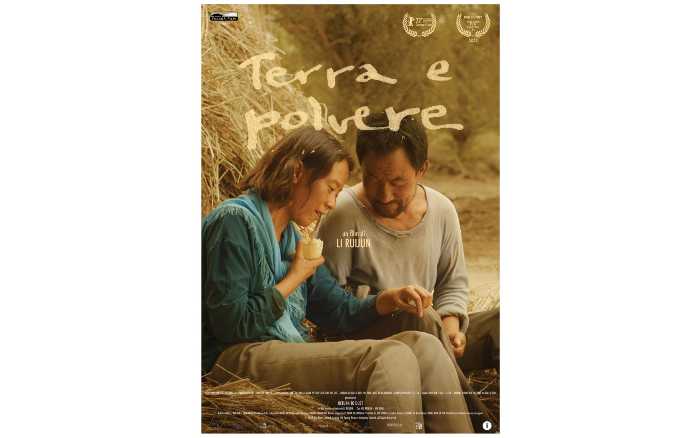 TERRA E POLVERE - Al cinema dal 30 marzo la love story cinese più emozionante degli ultimi anni