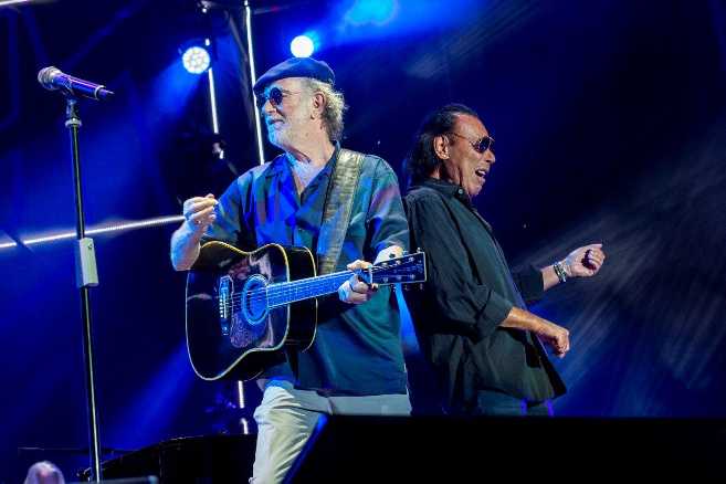 Si aggiungono al tour estivo di VENDITTI & DE GREGORI altri 2 concerti alle Terme di Caracalla di ROMA e una data al Real Sito di Carditello a San Tammaro (Caserta)