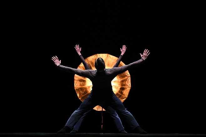Macerata - Al Teatro Lauro Rossi Aterballetto Danza con STORIE