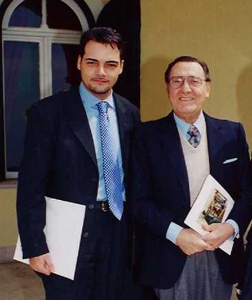 Igor Righetti inaugura a MagicLand una mostra e un teatro in ricordo di suo cugino Alberto Sordi Igor Righetti inaugura a MagicLand una mostra e un teatro in ricordo di suo cugino Alberto Sordi