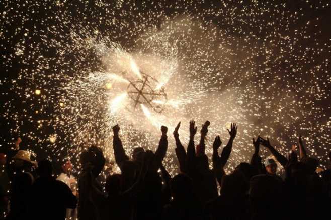 Ripatransone si prepara per l’Ottava di Pasqua e la sua storica manifestazione “Cavallo di Fuoco” con spettacoli e Gaming Zone della “Settimana del Fuoco” Ripatransone si prepara per l’Ottava di Pasqua e la sua storica manifestazione “Cavallo di Fuoco” con spettacoli e Gaming Zone della “Settimana del Fuoco”