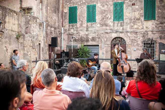 Torna il festival “I Luoghi del Tempo 2023”: la XIII edizione dedicata a Italo Calvino