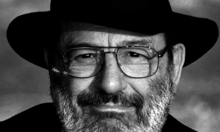 I primi libri della biblioteca di Umberto Eco arrivano all’Università di Bologna