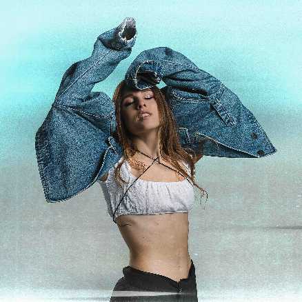ANGELINA MANGO - "Voglia di vivere", il nuovo album già disponibile in pre-order