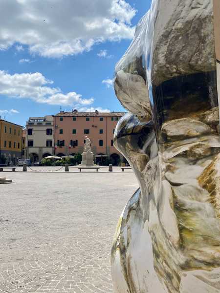 A Grosseto la mostra diffusa di Jack Braglia. Protagonisti l'acqua e il consumo responsabile A Grosseto la mostra diffusa di Jack Braglia. Protagonisti l'acqua e il consumo responsabile