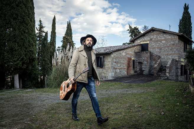 OLTRE LE NUVOLE - Ecco la line up definitiva del grande concerto di Bologna per la Romagna