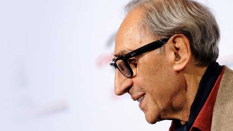 Staseraa in TV: Franco Battiato in tournée. Lo storico concerto del 1982 a Verona