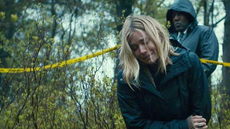 Stasera in TV: "American woman". Un racconto sulla dignità femminile