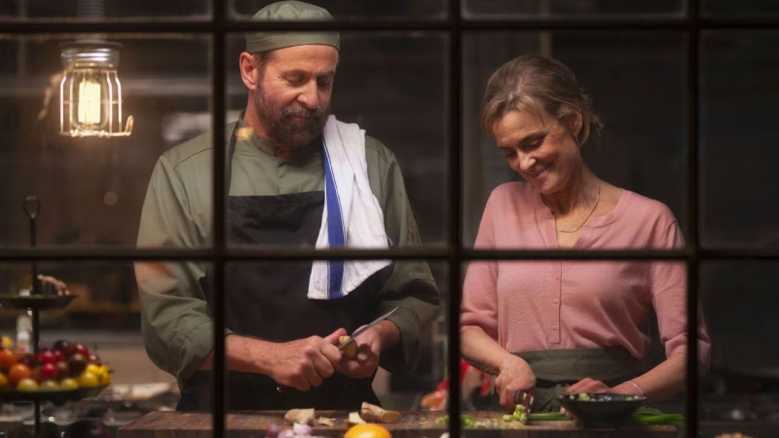 Stasera in TV: "Tuesday club – Il talismano della felicità". Un romantico film su come rinascere dopo un divorzio