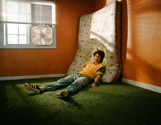 È uscito in digitale "SUNBURN", il nuovo album in studio dell’artista statunitense DOMINIC FIKE
