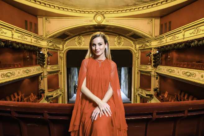 TAORMINA ARTE: le schermaglie poetiche d'amore tra Pietrangelo Buttafuoco e Beatrice Venezi