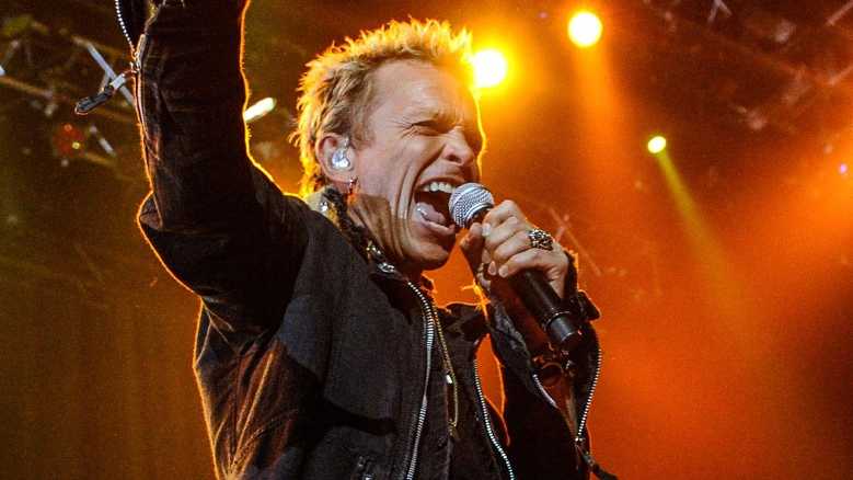 Stasera in TV: Rock Legends. Billy Idol