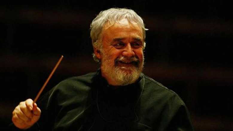 Oggi in TV: Omaggio a Gianluigi Gelmetti. Il Pipistrello