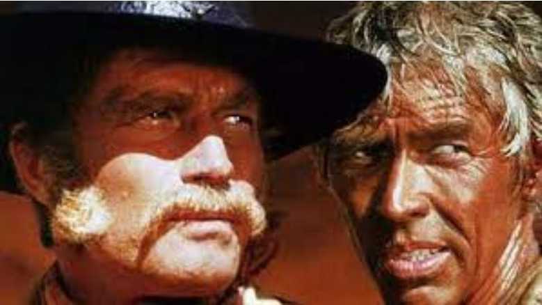 Stasera in TV: "Gli ultimi giganti" con Charlton Heston e James Coburn. Serata western con resa dei conti